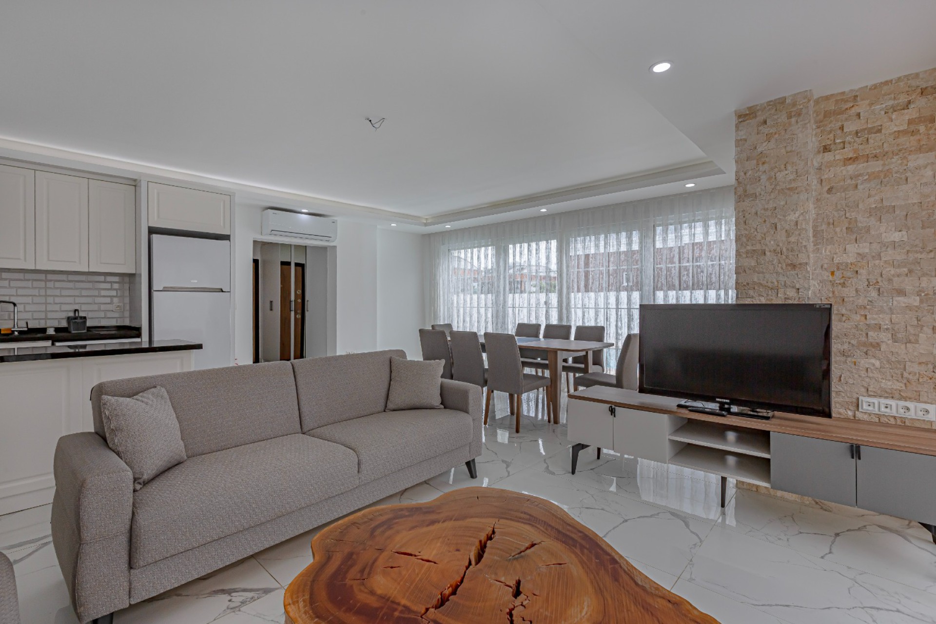 Villa Rara 3