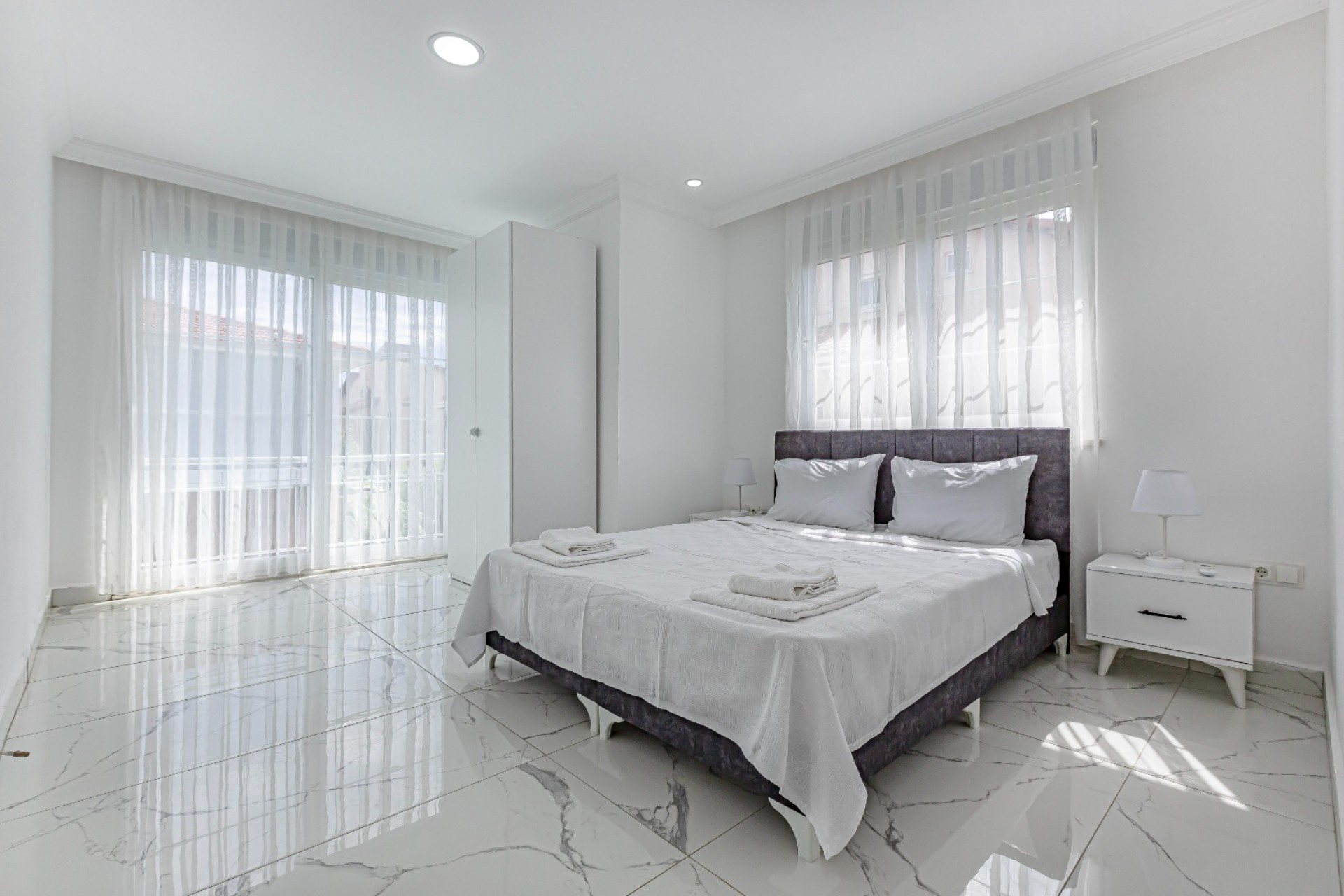 Villa Rara 2