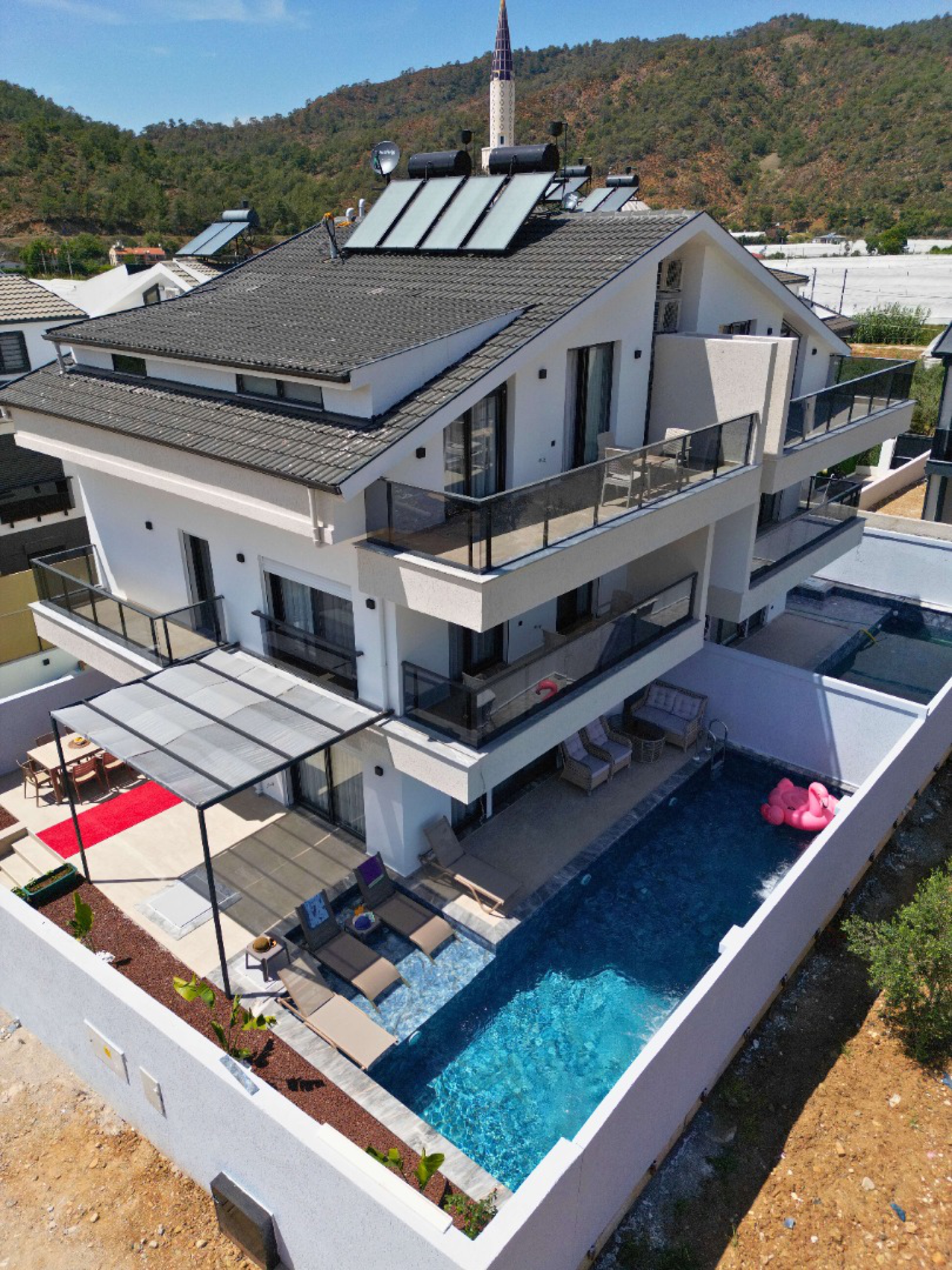 Villa Terra Stone