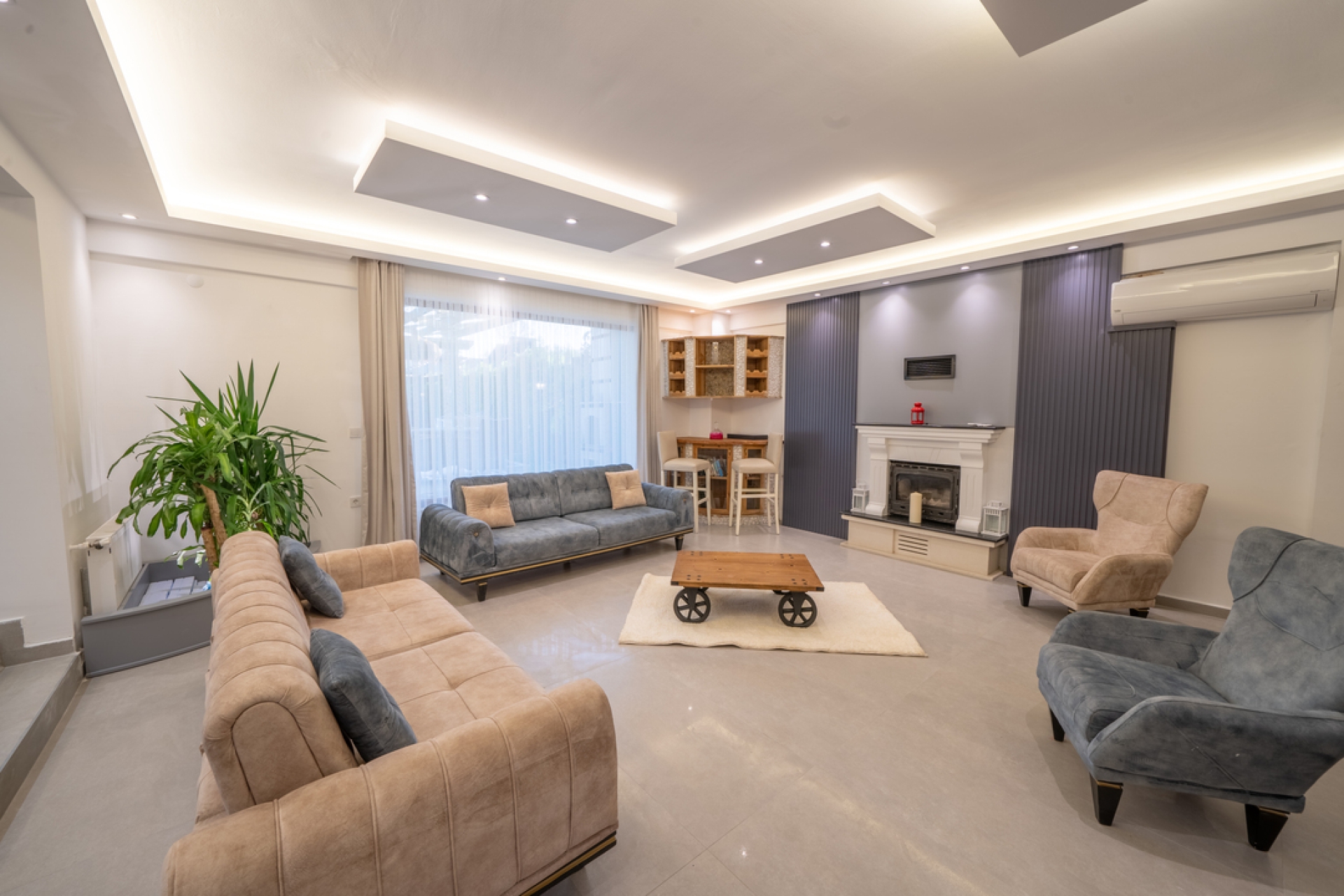 Villa Loma 2