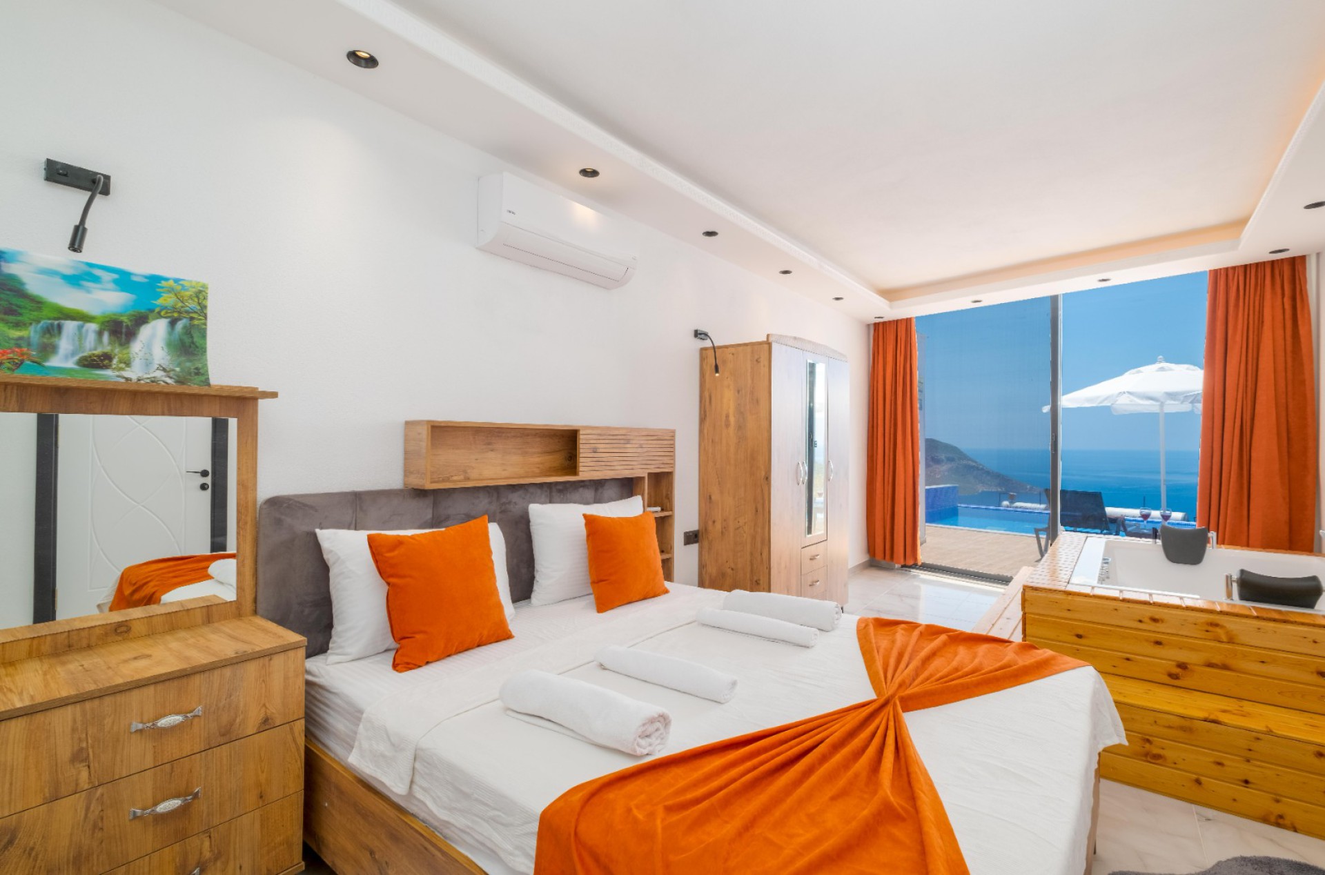 Villa Lorenya 3 3