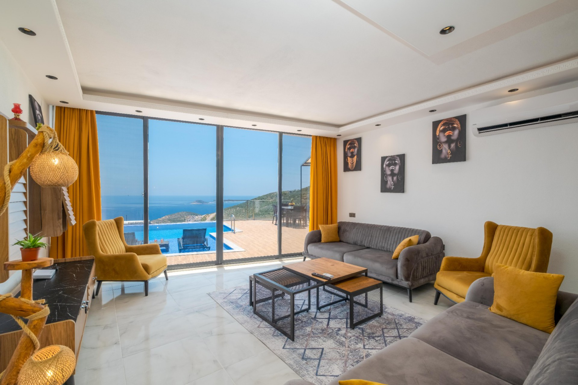 Villa Lorenya 3 4