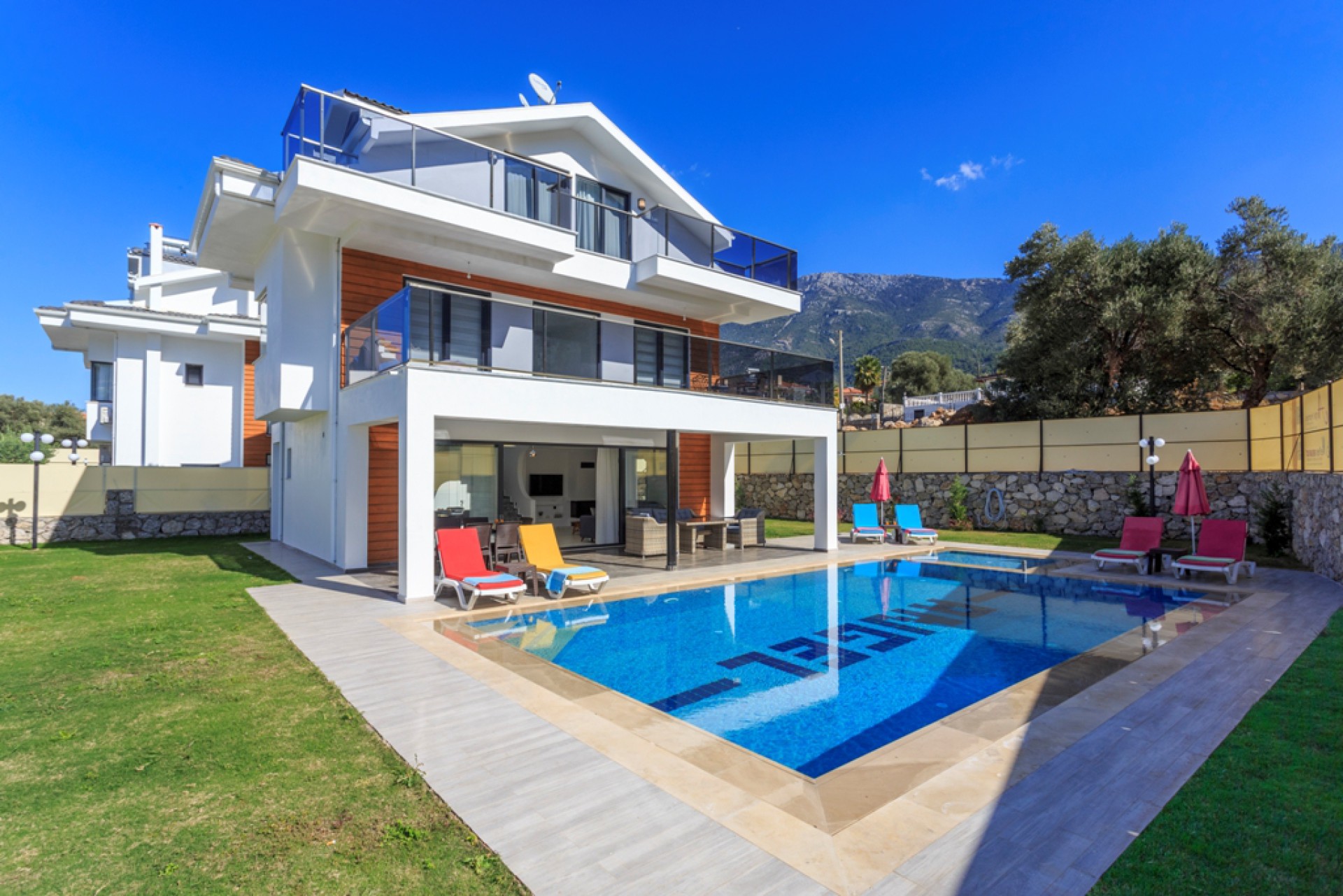 Villa Mayra