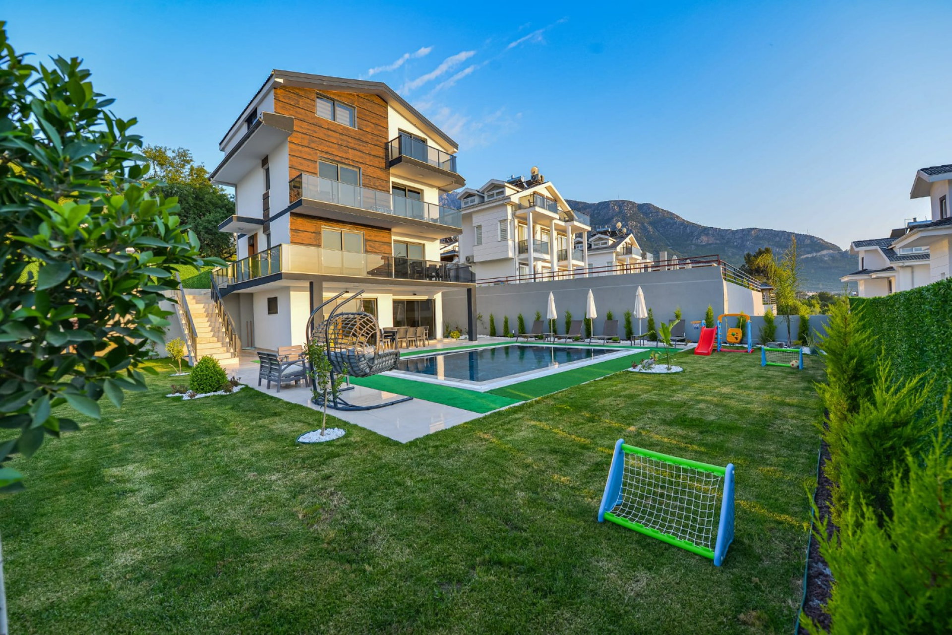 Villa Grand 5 2