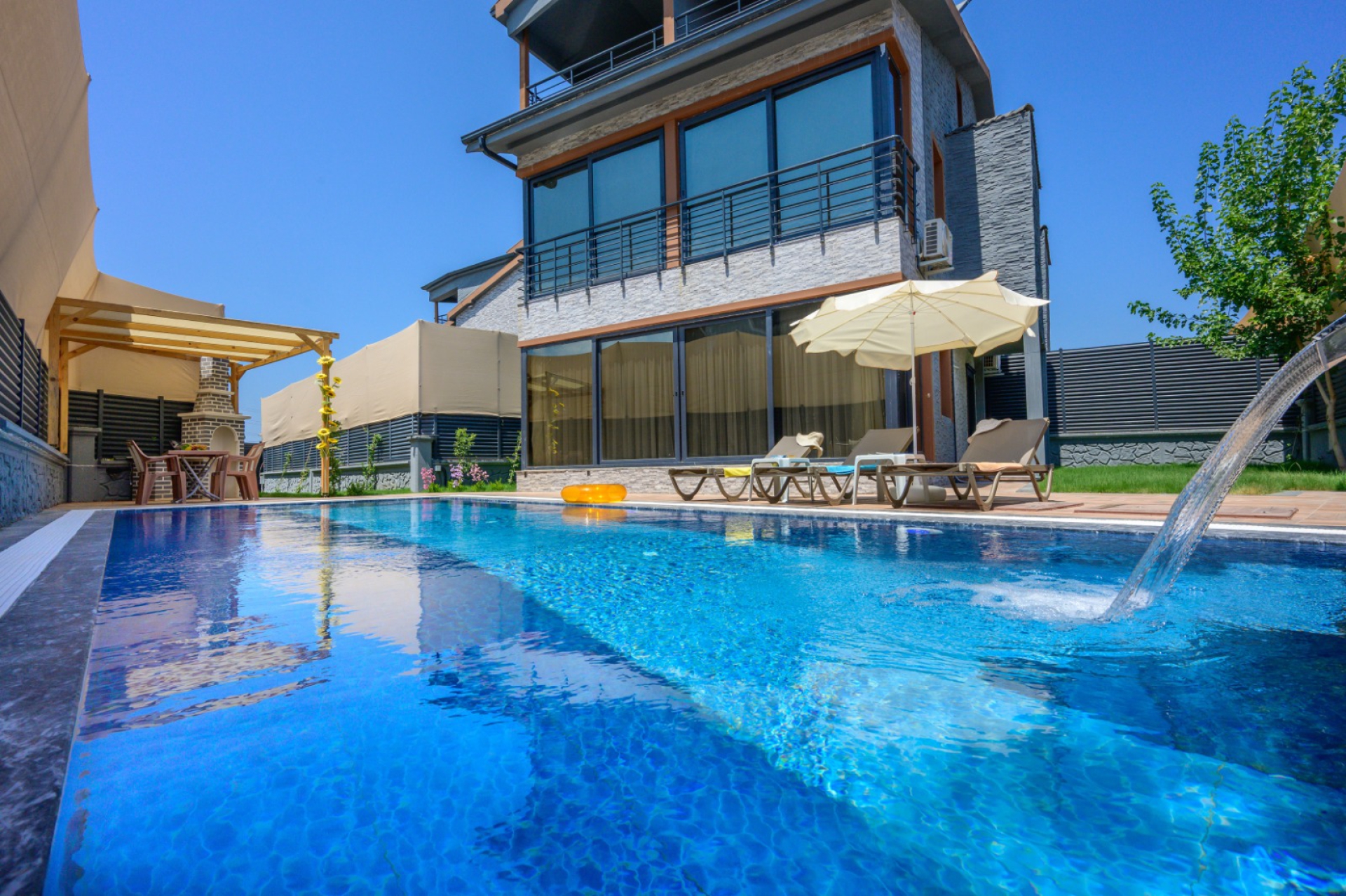 Villa Cemre