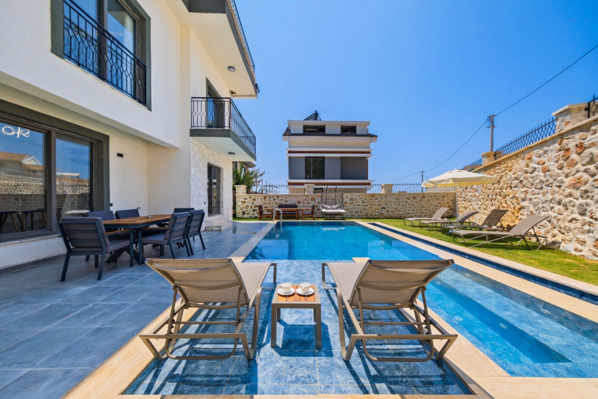 Villa Famose 1 4