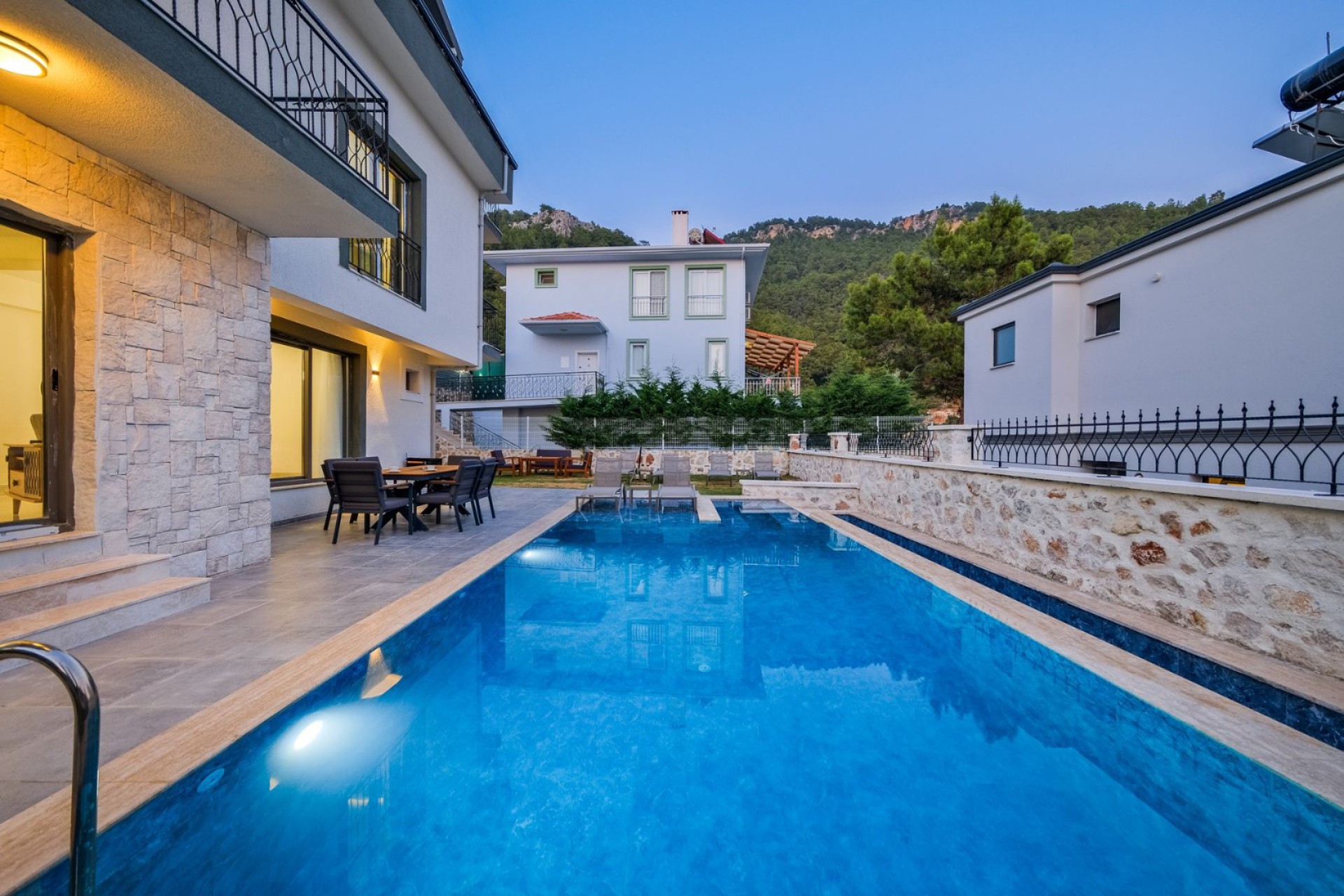 Villa Famose 2 4