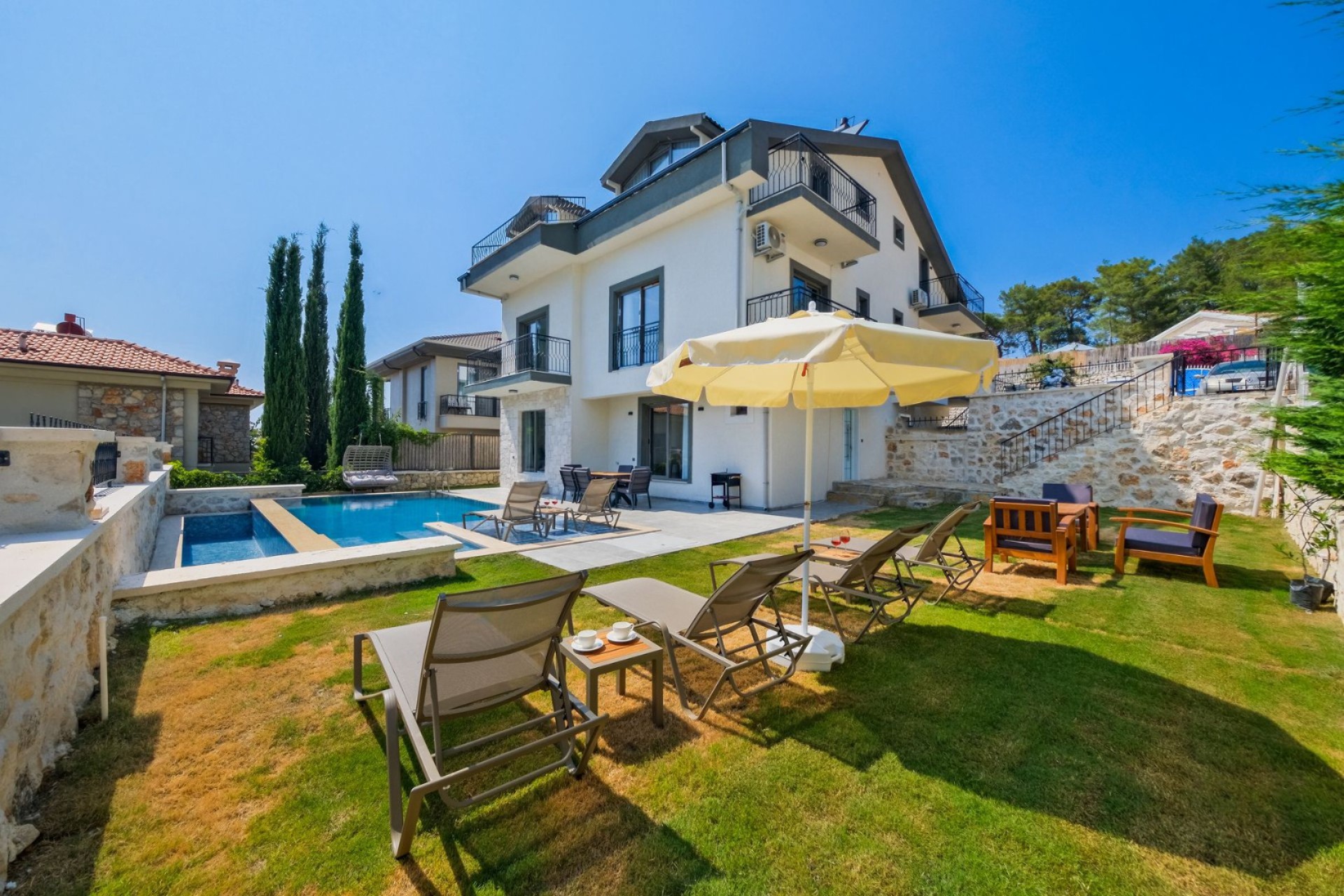Villa Famose 2