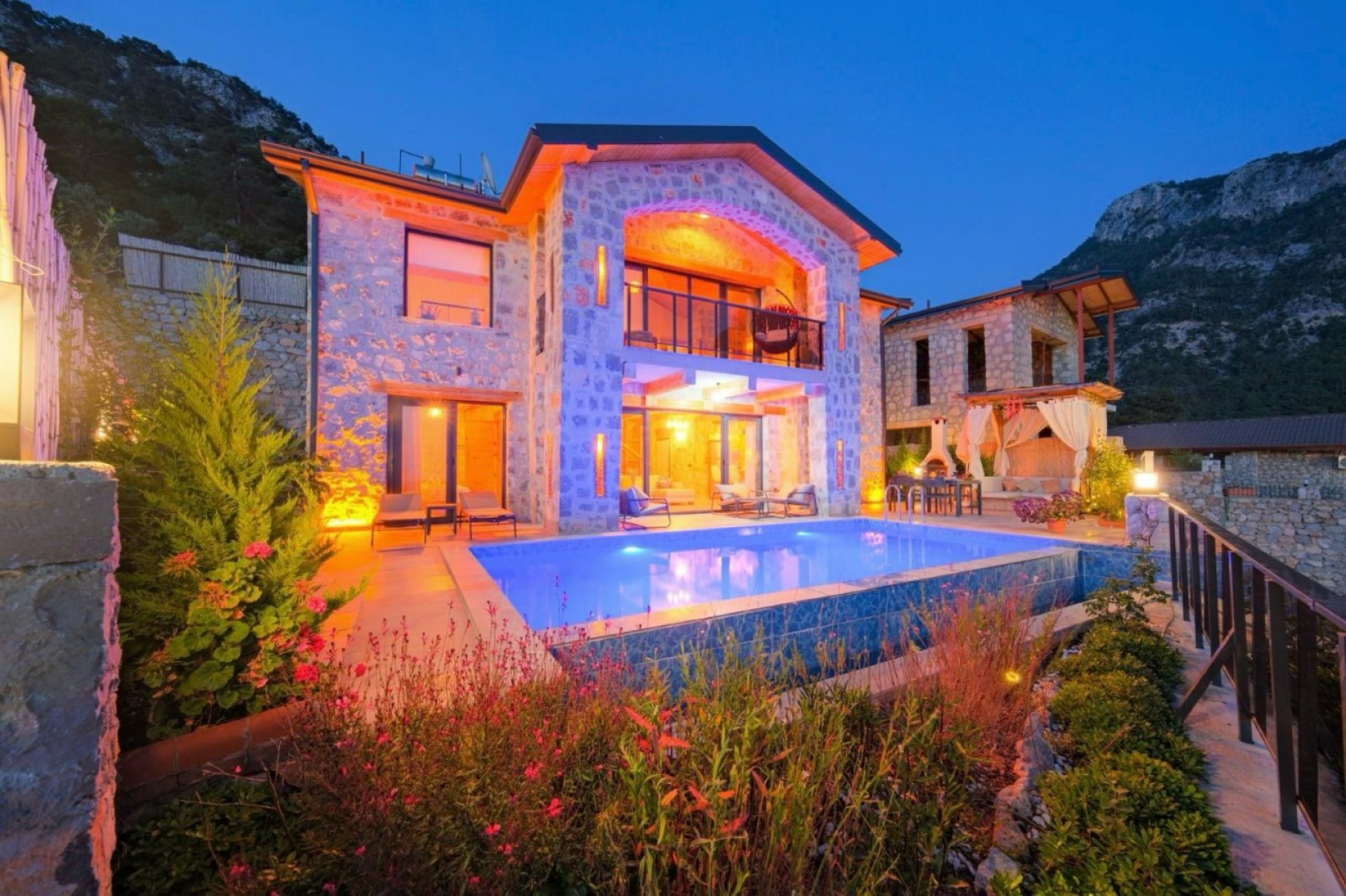 Villa Belenus - Deniz Manzaralı