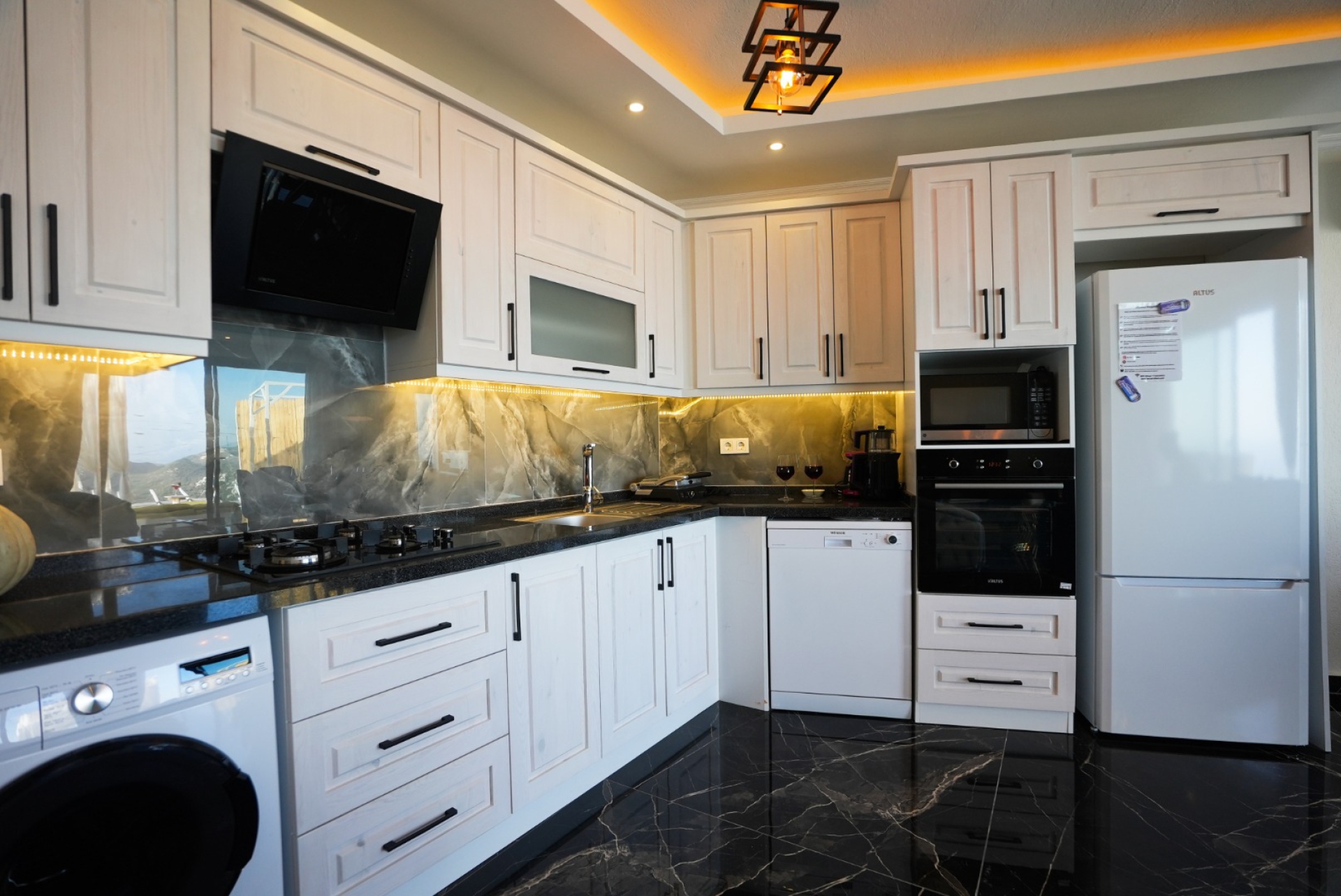 Villa Apex Hill 4