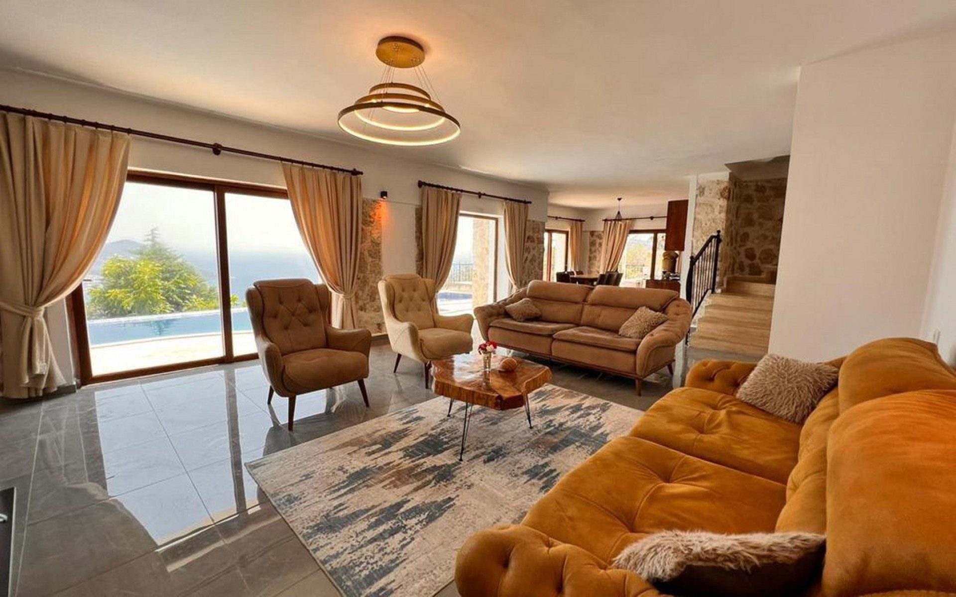 Villa Lion 3