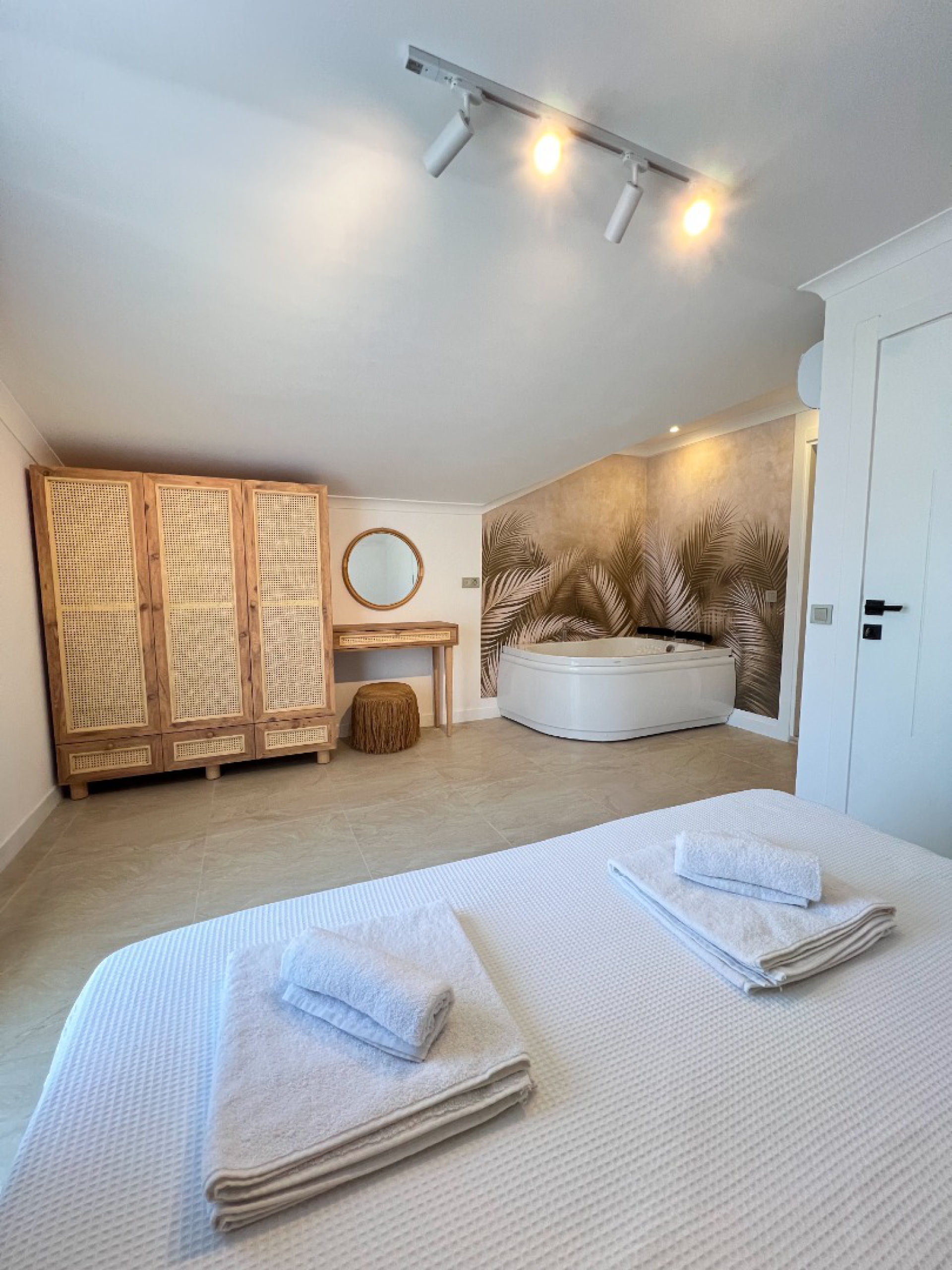 Villa Huma 2 2