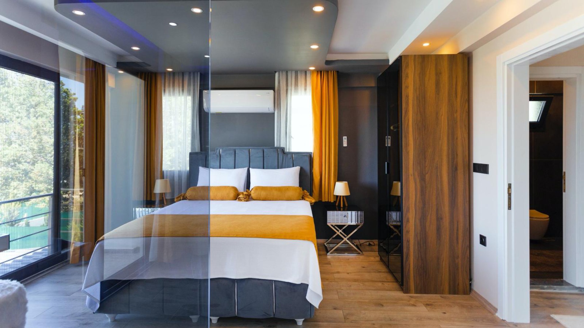 Villa Omega 4 2
