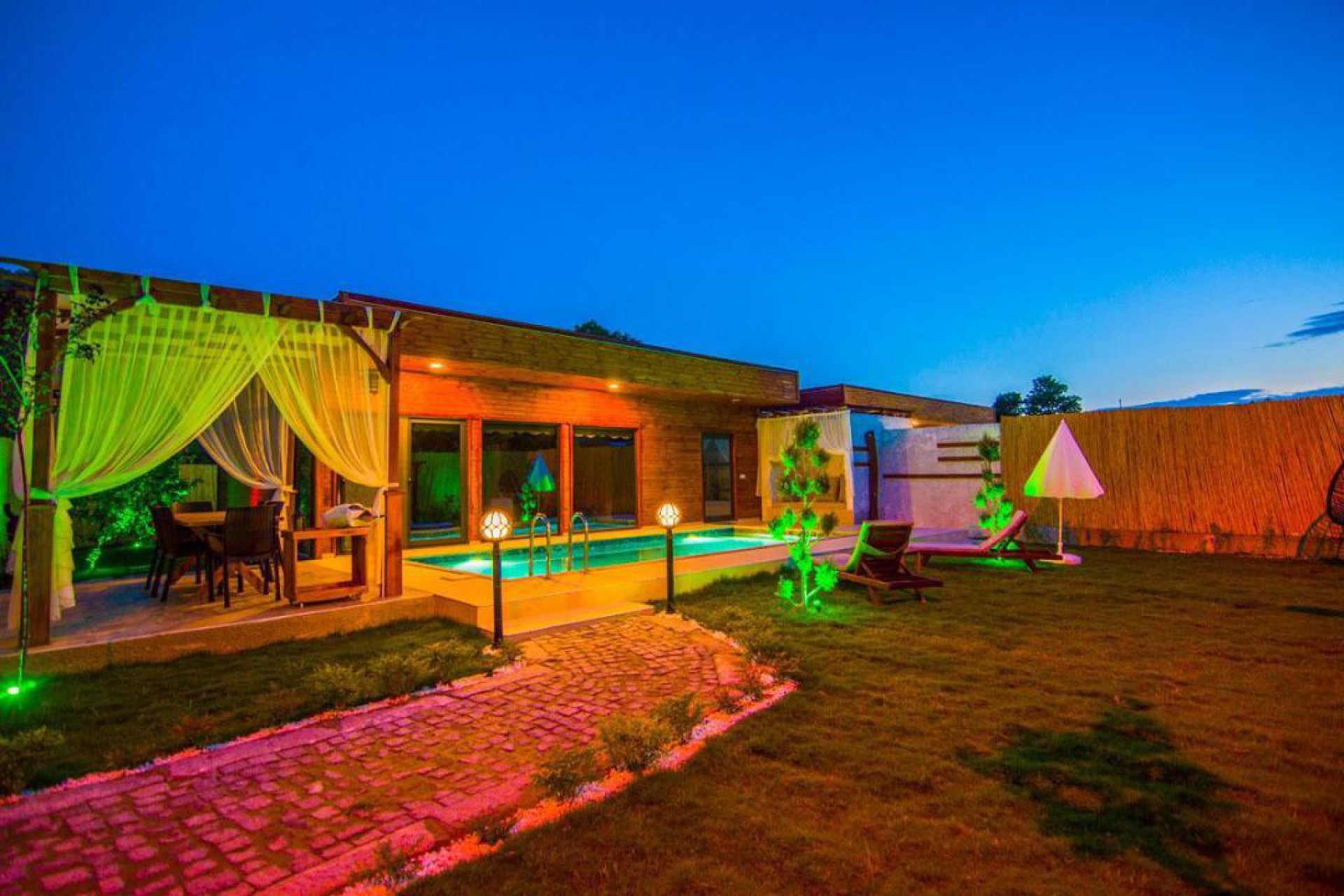 Villa Dafne 2