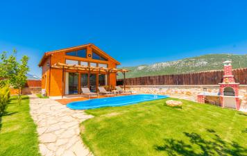 Villa Timber, Kalkan Bezirgan Kiralık Villa