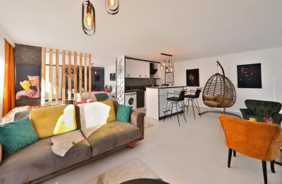 Villa Tuval, Balayı Villası