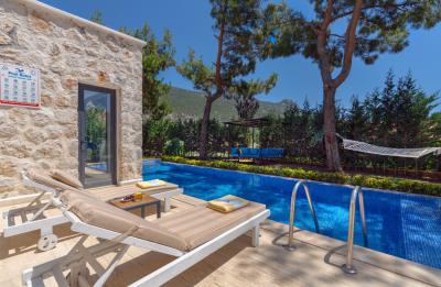 Villa Riva 1, Lüks Villa