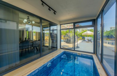 Villa Ay Işığı 2 | Fethiye Ölüdeniz Ovacık’ta Jakuzili, Kapalı Isıtmalı Havuzlu 3+1 Kiralık Müstakil Villa