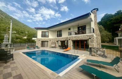 Villa Sakin
