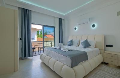 Villa Joker 8