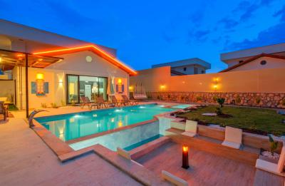 Villa Joker 8
