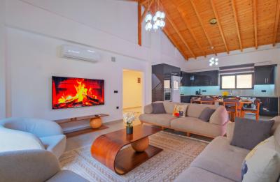 Villa Joker 8